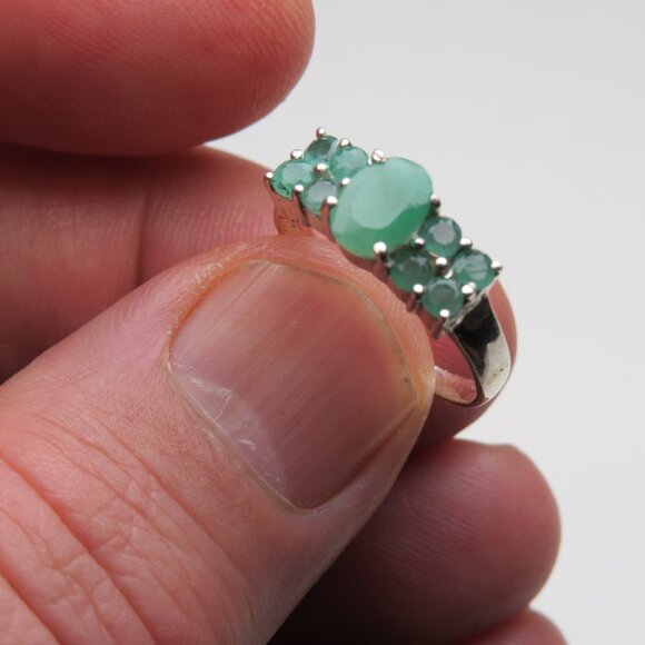 Genuine Emerald *925 Sterling Silver Ring - Picture 5 of 7